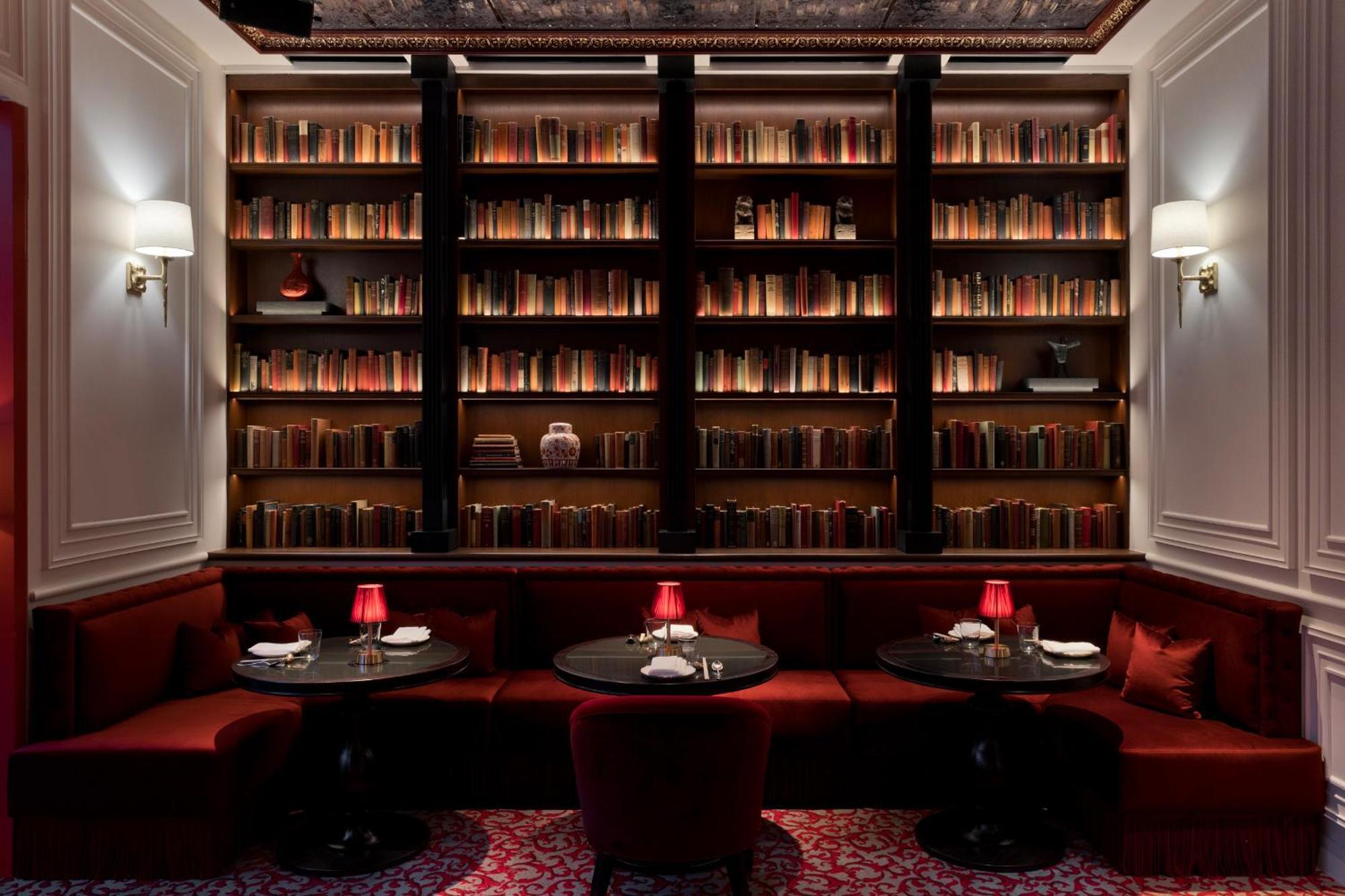 Fontainebleau Las Vegas Bagian luar foto Library Bar