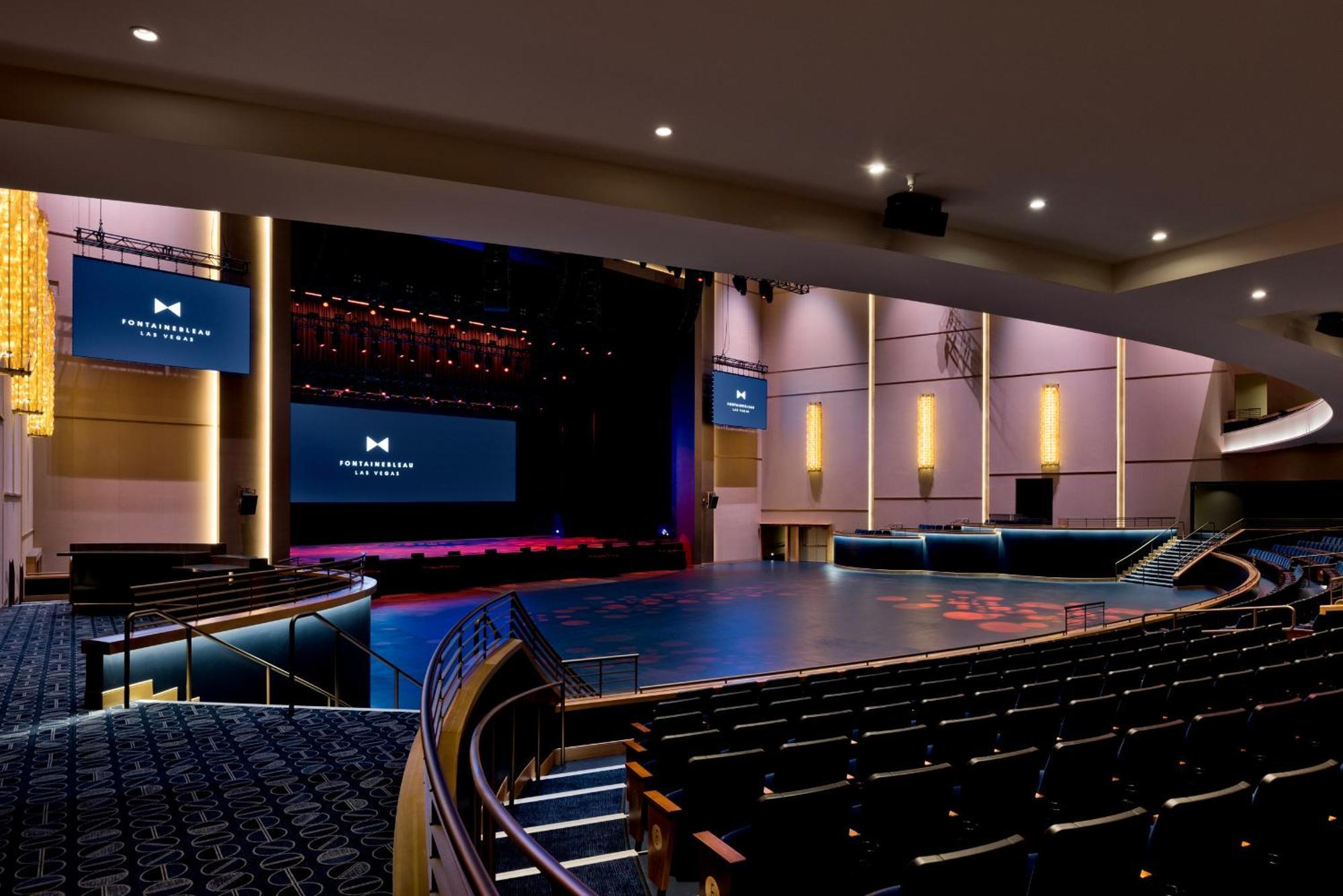 Fontainebleau Las Vegas Bagian luar foto The interior of the theater